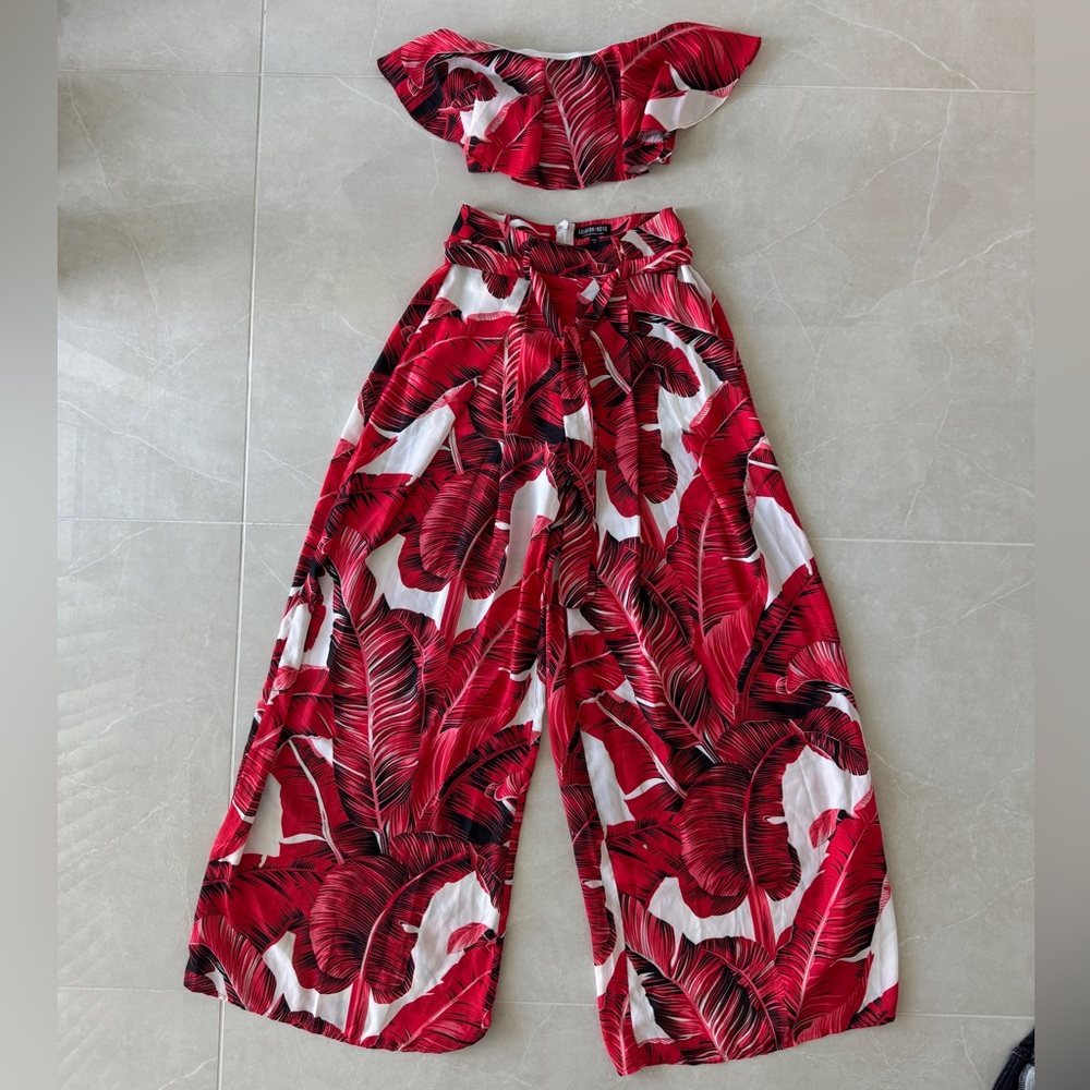 Fashion Nova Set Tropical 2 Piece
